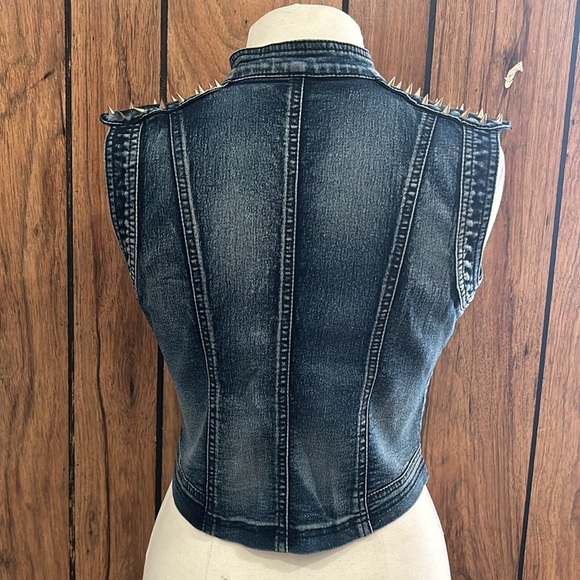 Y2K Spike dark blue denim vest women’s size Small - Picture 4 of 5